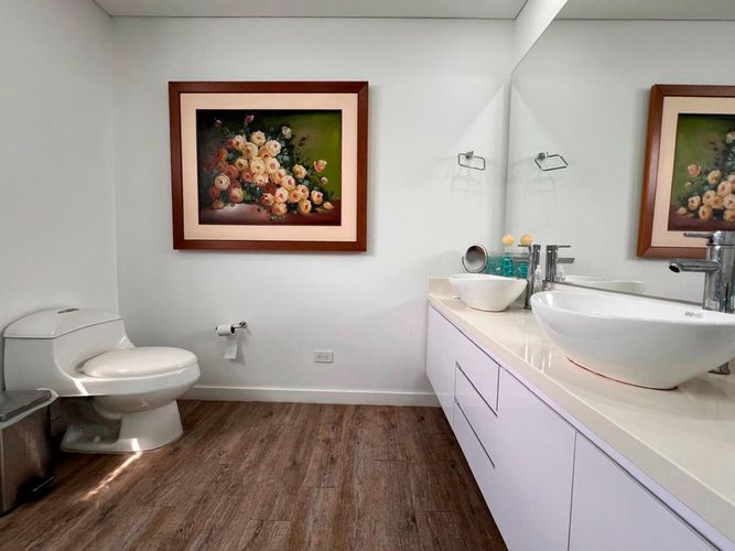 Casa de 3 alcobas en venta en Llano Grande, Rionegro, 250 m² · foto 13 de 15