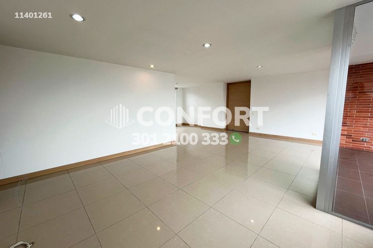 Apartamento de 3 alcobas en arriendo en Santa Maria De Los Angeles, Medellín, 135 m² · foto 6 de 24