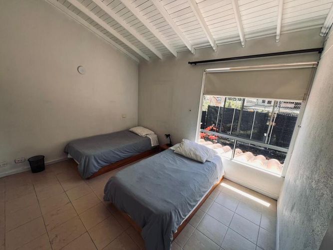 Casa de 4 alcobas en venta en Caqueta, La Estrella, 128 m² · foto 9 de 17