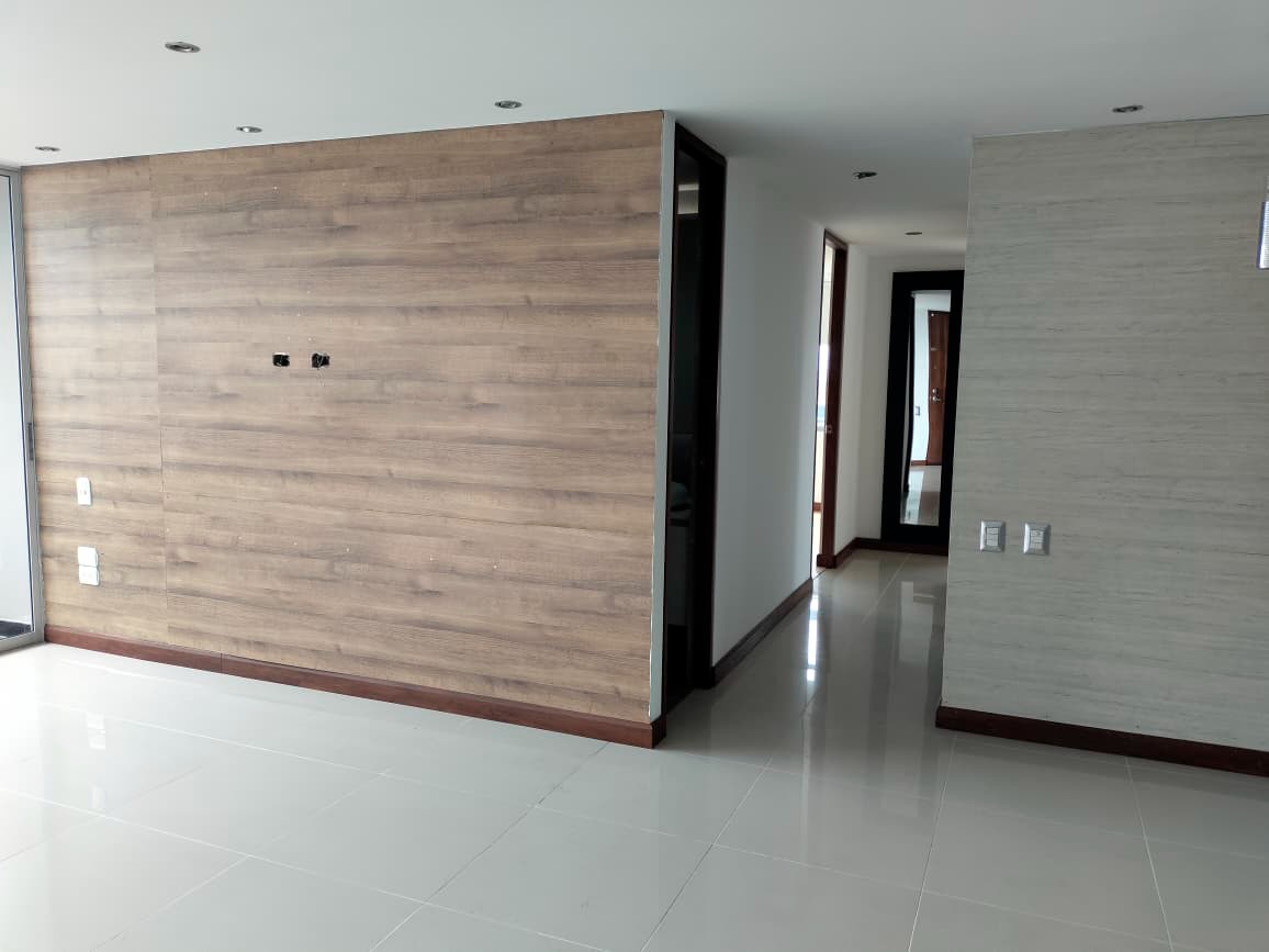 Apartamento en venta en El Poblado, Medellín · foto 10 de 19