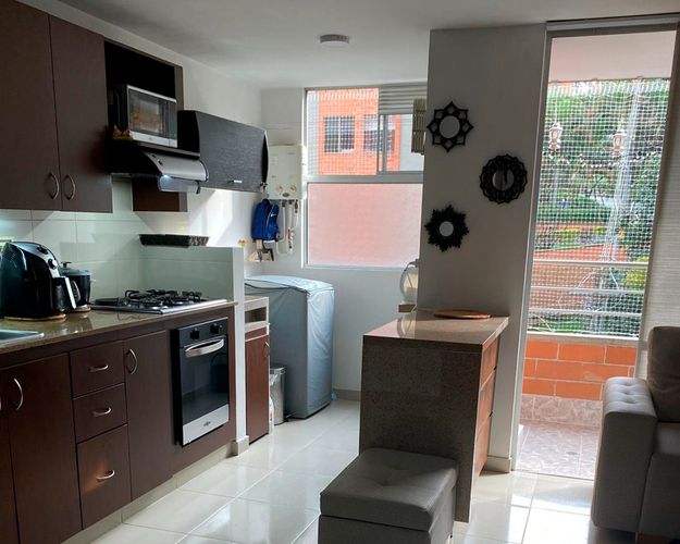 Apartamento en venta en Mt. Villa Grande, Envigado · foto 4 de 12