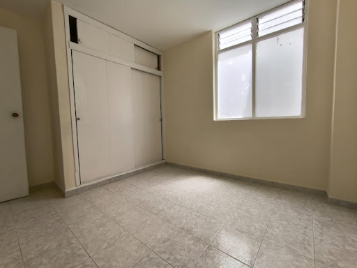 Apartamento en arriendo en Caicedo, Medellín · foto 3 de 17