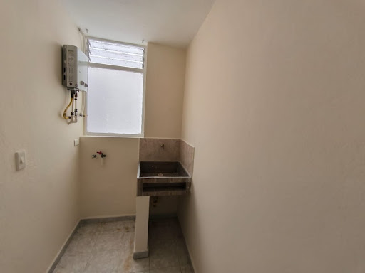 Apartamento en arriendo en Caicedo, Medellín · foto 15 de 17