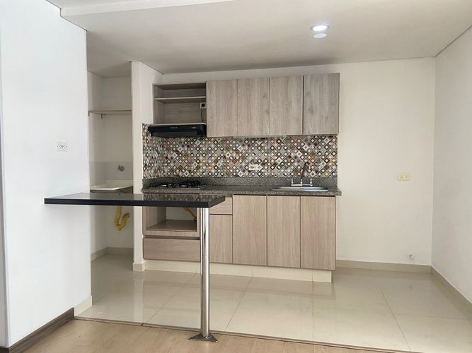 Apartamento de 1 alcoba en venta en Aldea Verde, Sabaneta, 461 m² · foto 3 de 17