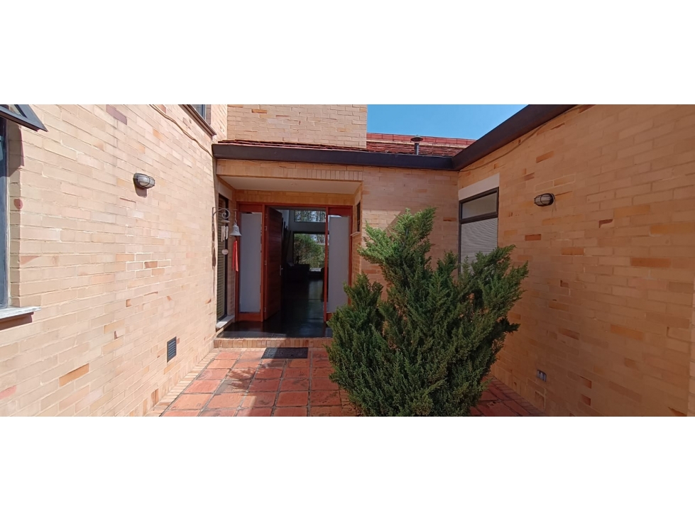 Casa en venta en Canelon, Cajicá · foto 2 de 24
