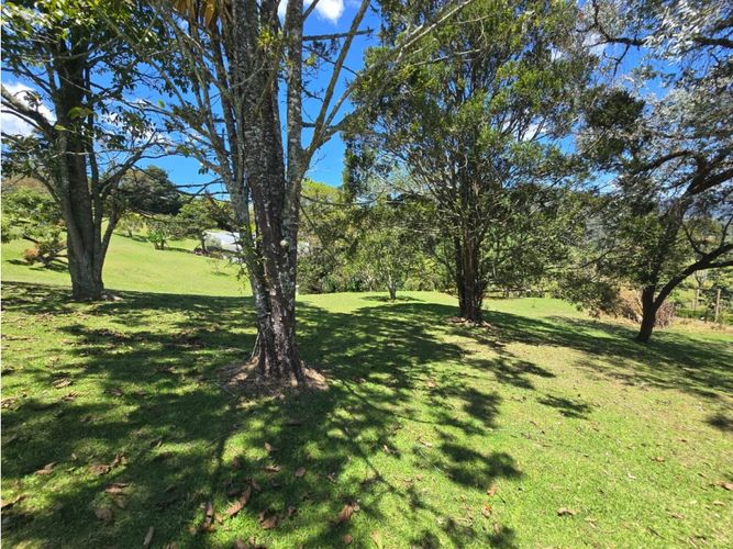 Finca en venta en Pontezuela, La Ceja, 209 m² · foto 22 de 24