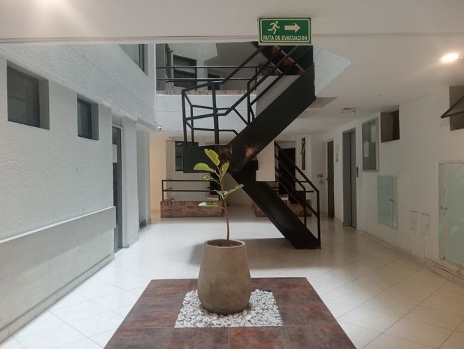 Apartaestudio en venta en Bella Suiza, Bogotá, 38 m² · foto 9 de 24