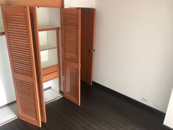 Apartaestudio en venta en Bella Suiza, Bogotá, 38 m² · foto 15 de 24