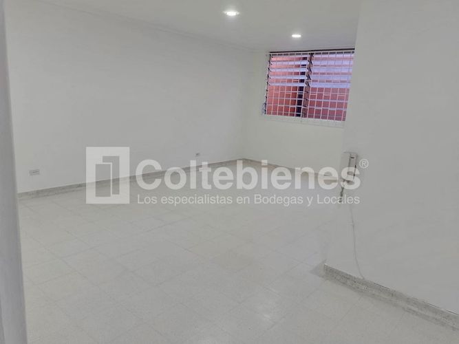 Oficina en venta en Estadio, Medellín, 46 m² · foto 2 de 9