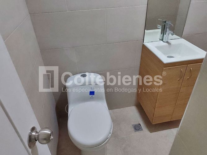 Oficina en venta en Estadio, Medellín, 46 m² · foto 6 de 9