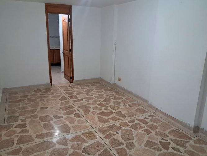 Apartamento de 3 alcobas en arriendo en Laureles, Medellín, 113 m² · foto 8 de 14