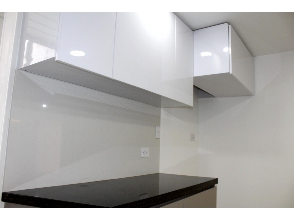 Apartamento en venta en Santa Barbara Central, Bogotá · foto 8 de 17