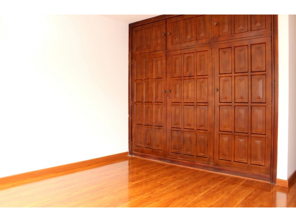 Apartamento en venta en Santa Barbara Central, Bogotá · foto 15 de 17