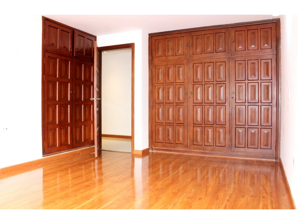 Apartamento en venta en Santa Barbara Central, Bogotá · foto 17 de 17