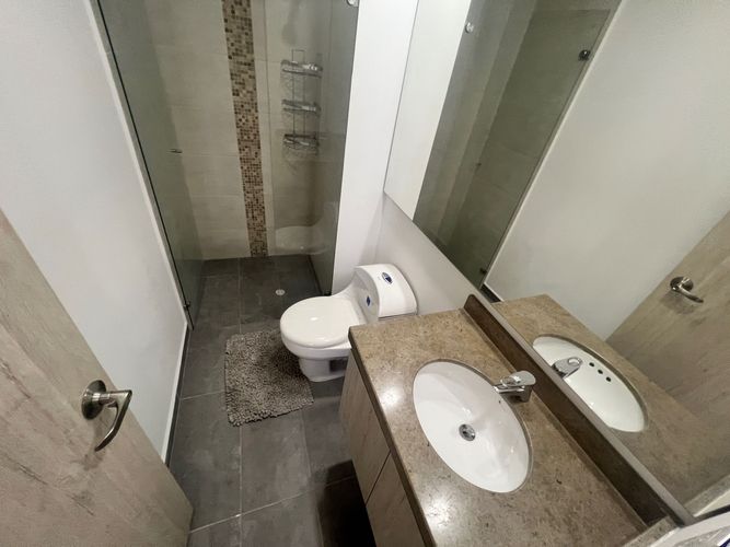 Apartamento de 3 alcobas en venta en Versalles, Floridablanca, 84 m² · foto 10 de 16