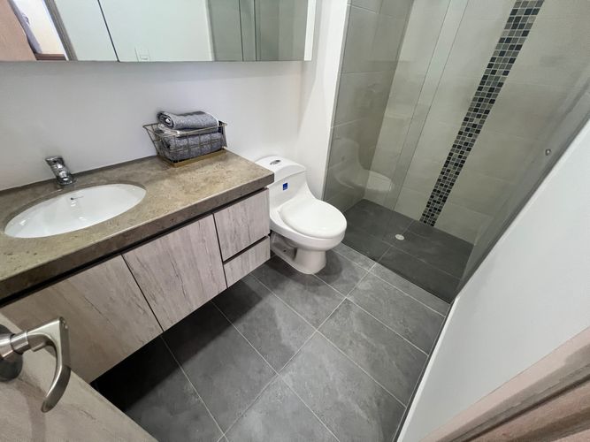 Apartamento de 3 alcobas en venta en Versalles, Floridablanca, 84 m² · foto 14 de 16