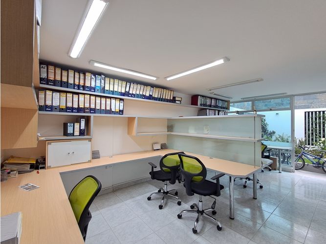 Casa de 4 alcobas en venta en Los Andes, Bogotá, 750 m² · foto 11 de 24