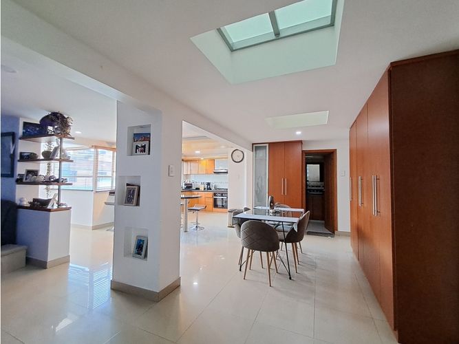 Casa de 4 alcobas en venta en Los Andes, Bogotá, 750 m² · foto 22 de 24