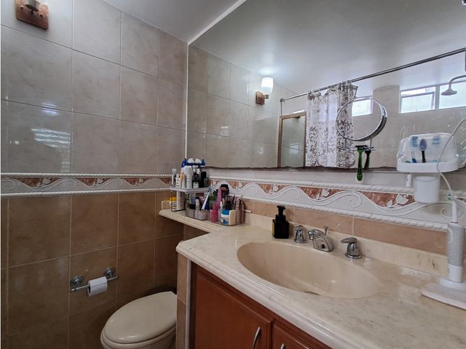 Casa de 4 alcobas en venta en Los Andes, Bogotá, 750 m² · foto 23 de 24