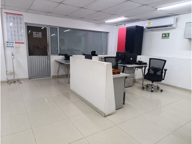 Oficina en arriendo en El Bosque, Cartagena, 369 m² · foto 6 de 11