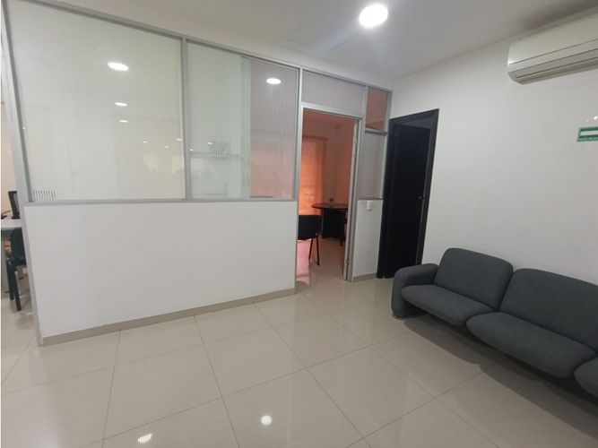 Oficina en arriendo en El Bosque, Cartagena, 369 m² · foto 7 de 11