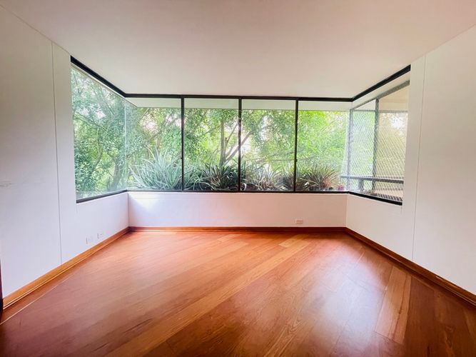 Apartamento de 4 alcobas en venta en La Florida, Medellín, 260 m² · foto 19 de 24