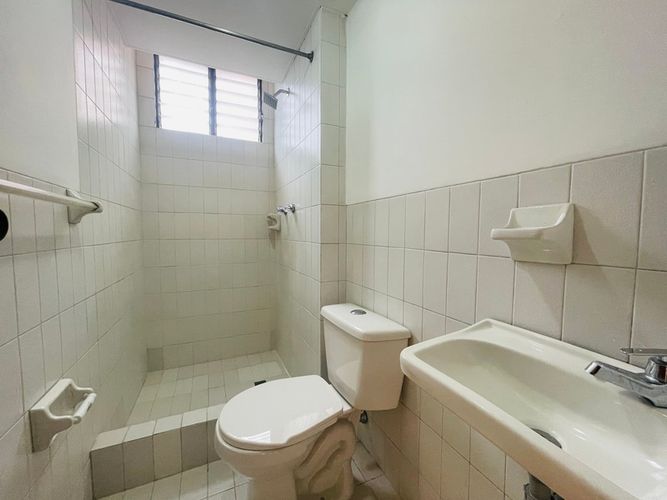 Apartamento de 4 alcobas en venta en La Florida, Medellín, 260 m² · foto 23 de 24