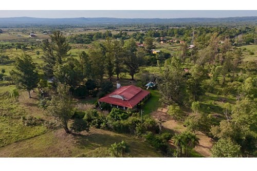 VENDO HERMOSA CASA QUINTA de 8000 m2 EN YPACARAÍ — foto 3