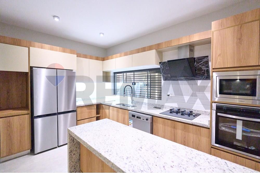 CASA PAREADA A ESTRENAR EN ALQUILER. VILLA MORRA. ASUNCION — foto 3
