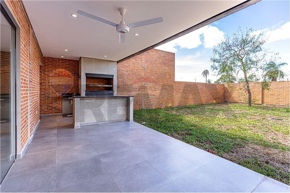 Casa en venta en Luque — foto 3