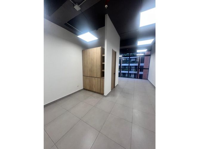 Oficina en venta en Las Palmas, Medellín, 35 m² · foto 2 de 7