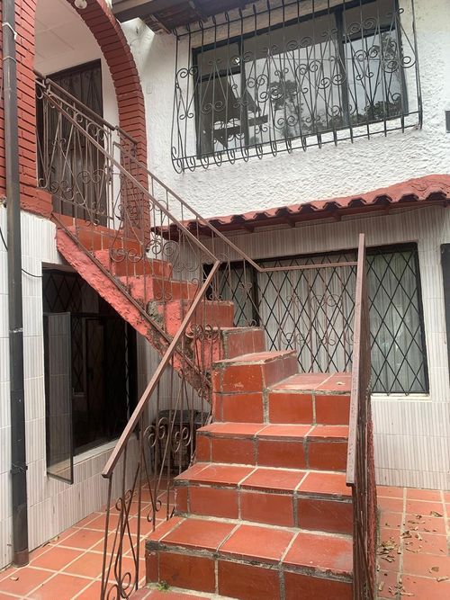 Apartamento de 3 alcobas en venta en Lagos Iii, Floridablanca, 95 m² · foto 2 de 18