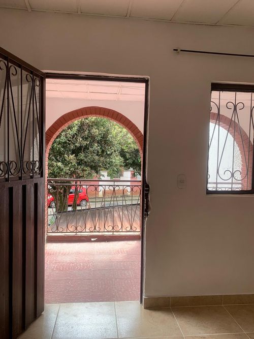 Apartamento de 3 alcobas en venta en Lagos Iii, Floridablanca, 95 m² · foto 5 de 18