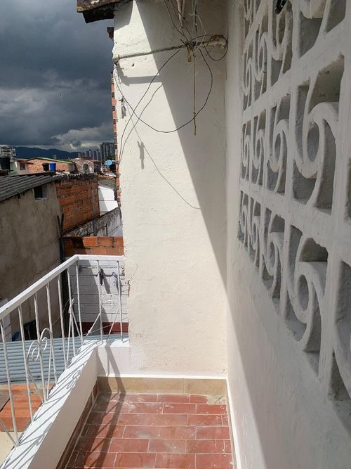 Apartamento de 3 alcobas en venta en Lagos Iii, Floridablanca, 95 m² · foto 10 de 18