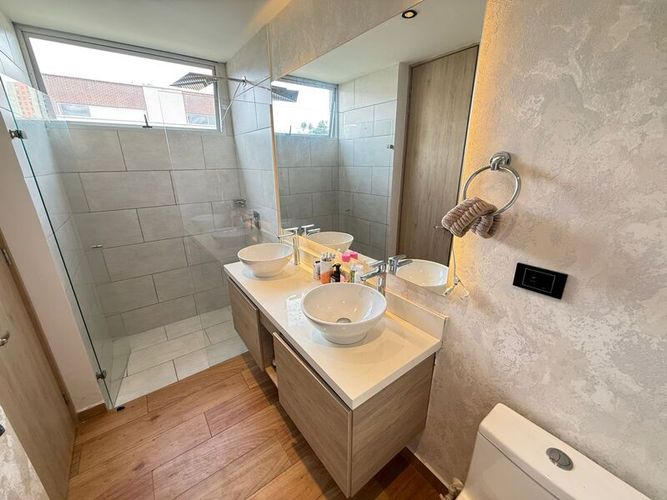 Casa de 5 alcobas en venta en Barro Blanco, Rionegro, 185 m² · foto 18 de 24