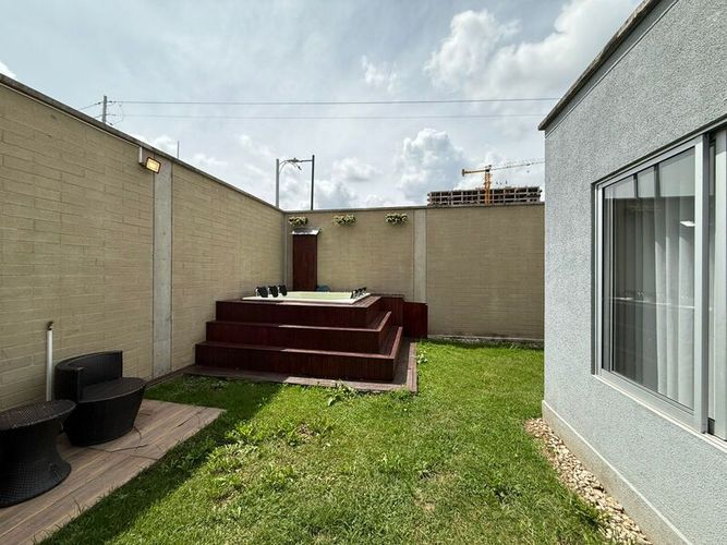 Casa de 5 alcobas en venta en Barro Blanco, Rionegro, 185 m² · foto 24 de 24