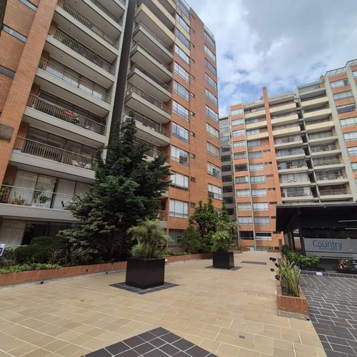 Apartamento en venta en Lisboa Usaquén, Bogotá · foto 2 de 23