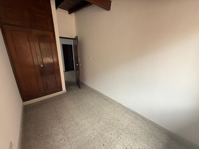 Oficina en arriendo en Conquistadores, Medellín, 220 m² · foto 3 de 24