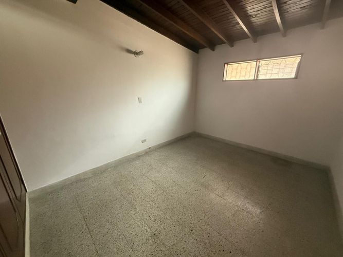 Oficina en arriendo en Conquistadores, Medellín, 220 m² · foto 4 de 24
