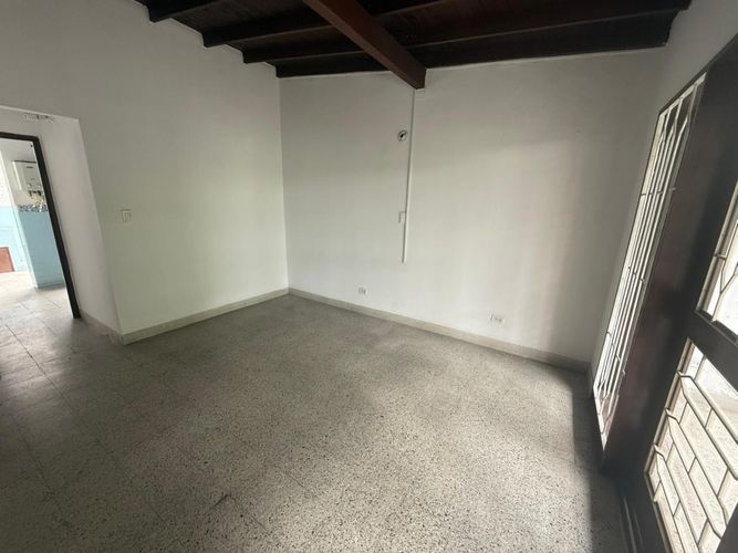 Oficina en arriendo en Conquistadores, Medellín, 220 m² · foto 11 de 24
