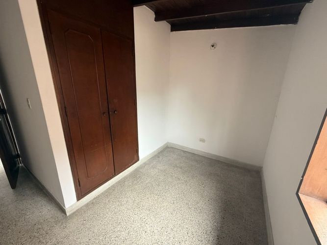 Oficina en arriendo en Conquistadores, Medellín, 220 m² · foto 15 de 24