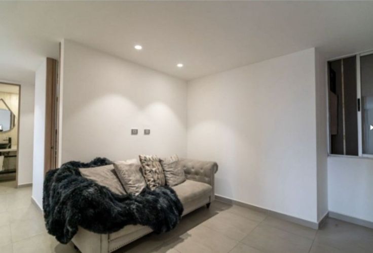 Apartamento de 2 alcobas en arriendo en El Tesoro, Medellín, 150 m² · foto 13 de 20