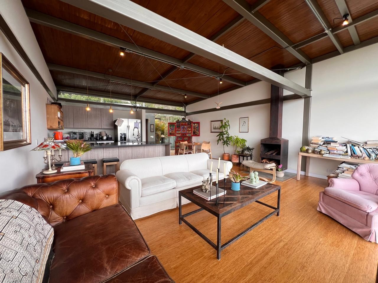 2BR House in Sajonia (220 m²) - 2
