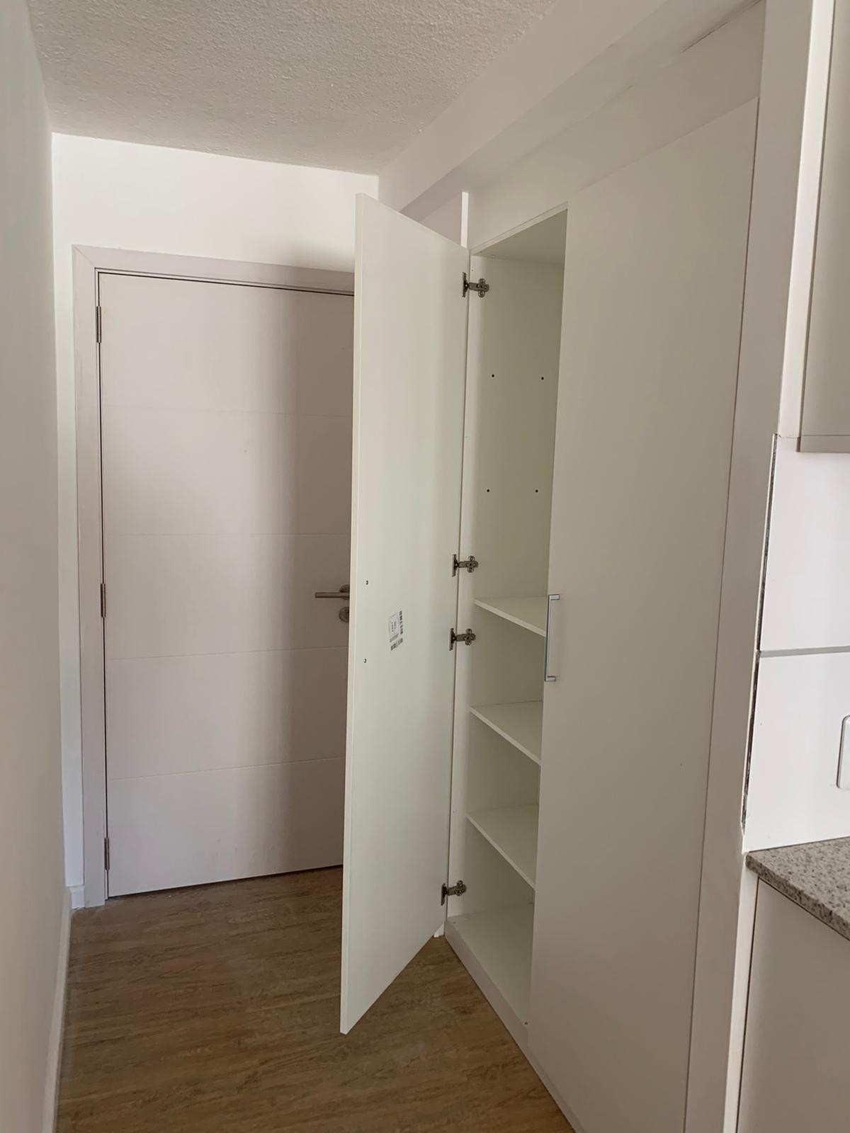 Venta un dormitorio centro. - Więcej