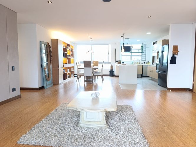 Apartamento de 3 alcobas en venta en El Poblado, Medellín, 199 m² · foto 4 de 18