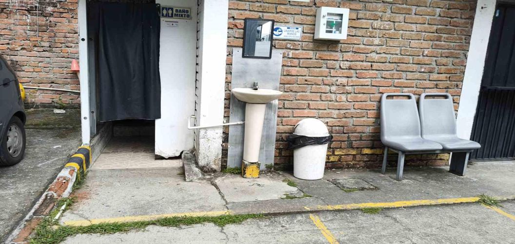 Lote en venta en Fundadores, Armenia · foto 4 de 15