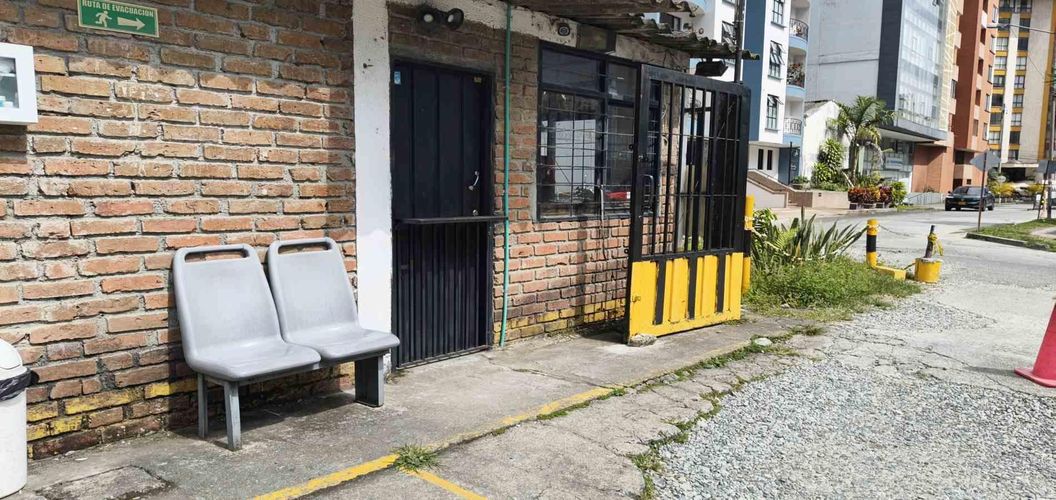 Lote en venta en Fundadores, Armenia · foto 10 de 15