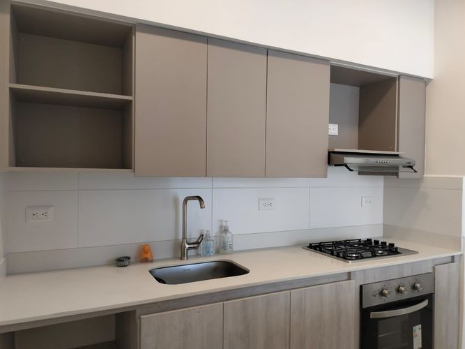 Apartamento de 3 alcobas en venta en El Poblado, Medellín, 87 m² · foto 6 de 17