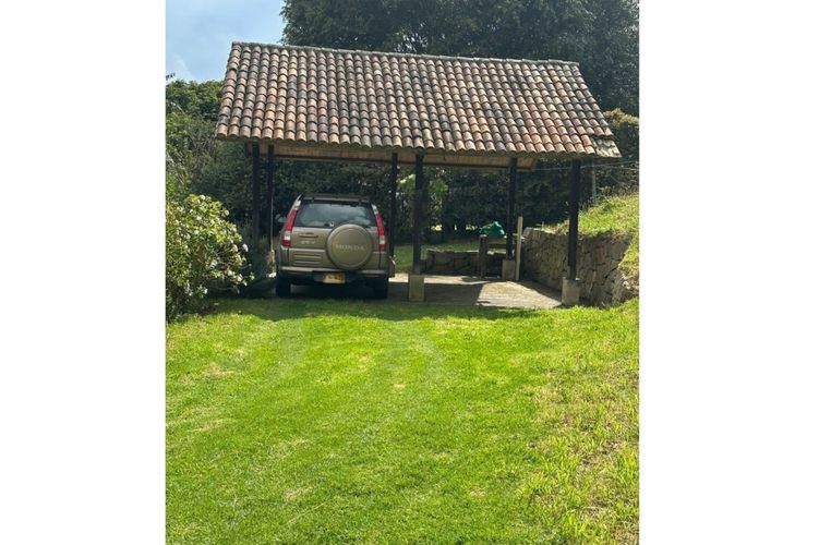 Casa de 3 alcobas en venta en Carrasquilla, Cota, 178 m² · foto 4 de 16