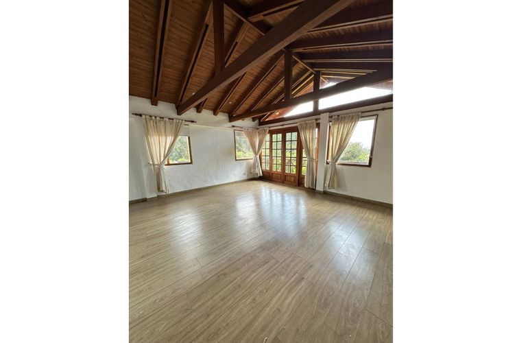 Casa de 3 alcobas en venta en Carrasquilla, Cota, 178 m² · foto 12 de 16